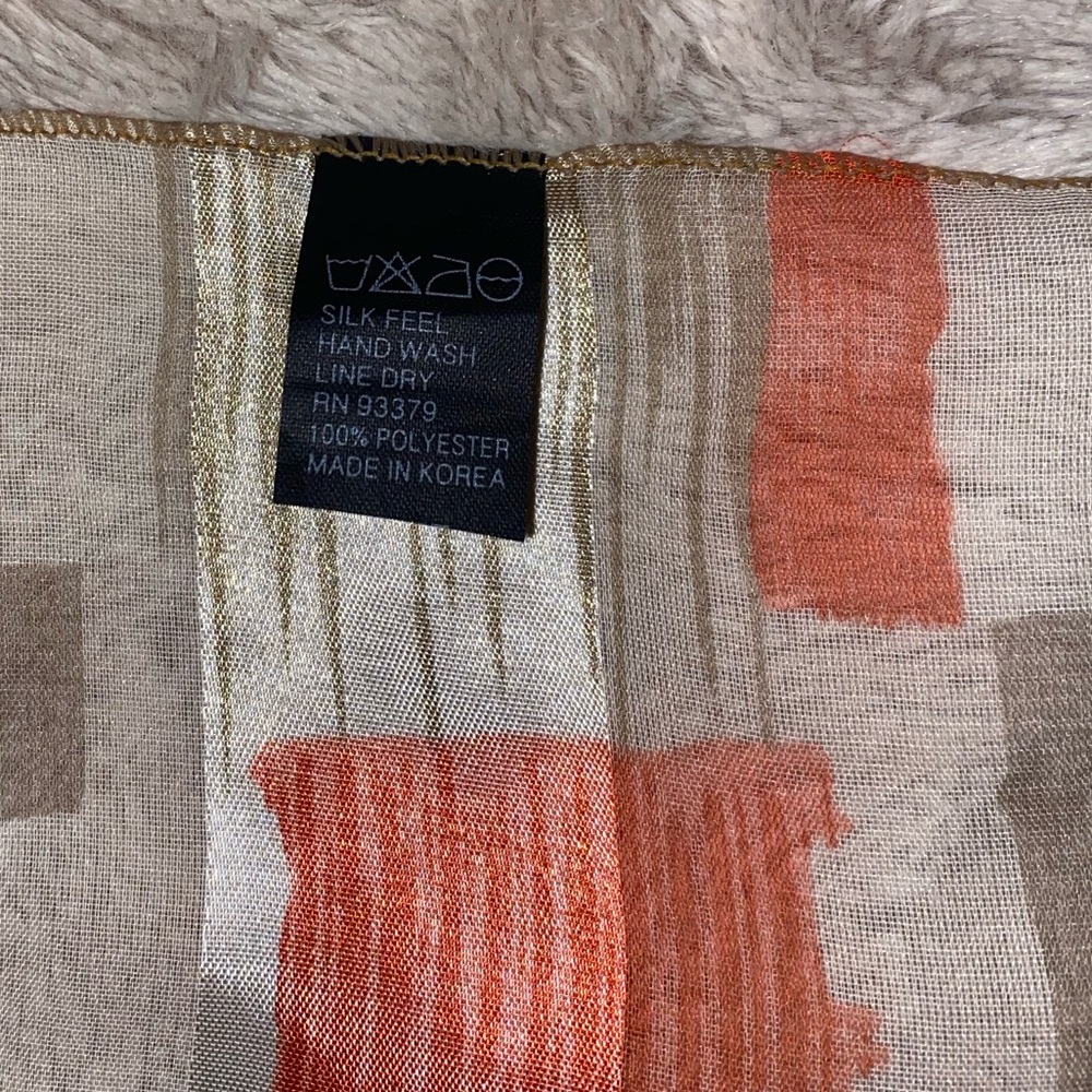 Beautiful Silk-Like Scarf - Picture 5 of 5